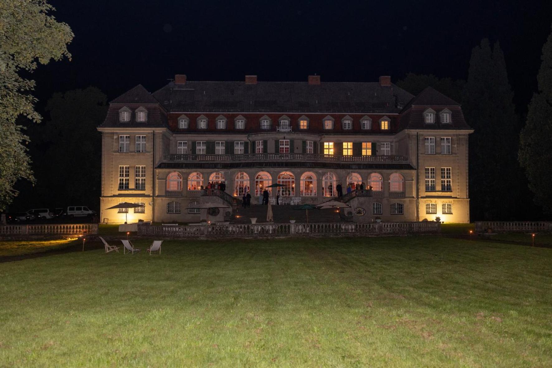 Jagdschloss-Bellin Bellin (Gustrow) Exterior foto